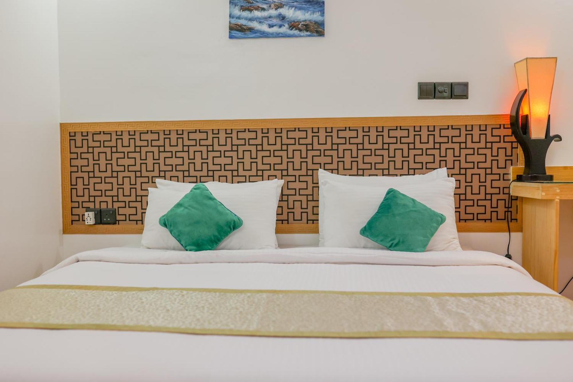 Sevinex Inn Feridhoo Eksteriør bilde